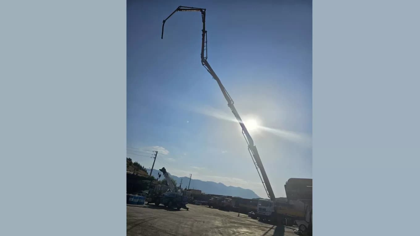 The first installed 7 rig pump in Iran
